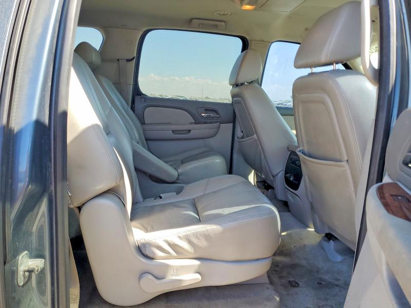 Продаж на аукціоні авто 2008 Chevrolet Suburban, vin: 3GNFK16308G133268, номер лоту: 71779626