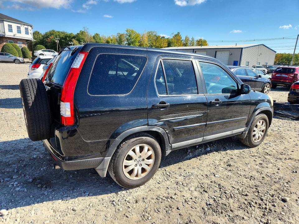2005 Honda Cr-v მანქანა იყიდება აუქციონზე, vin: SHSRD78965U304118, აუქციონის ნომერი: 72451006