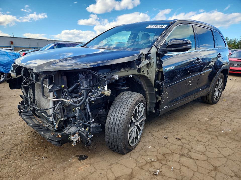 2019 Toyota Highlander Hybrid მანქანა იყიდება აუქციონზე, vin: 5TDDGRFHXKS060673, აუქციონის ნომერი: 70530046
