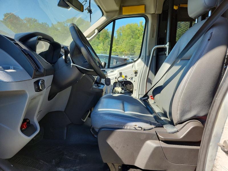 70597366 :رقم المزاد ، 1FTBW2XM2JKB53173 vin ، 2018 Ford Transit مزاد بيع