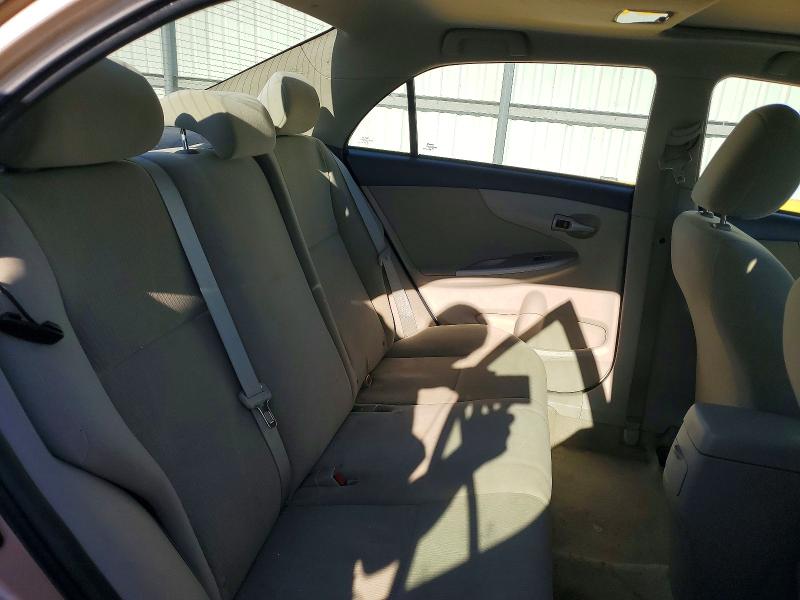 72768796 :رقم المزاد ، 2T1BU4EE7CC827674 vin ، 2012 Toyota Corolla مزاد بيع