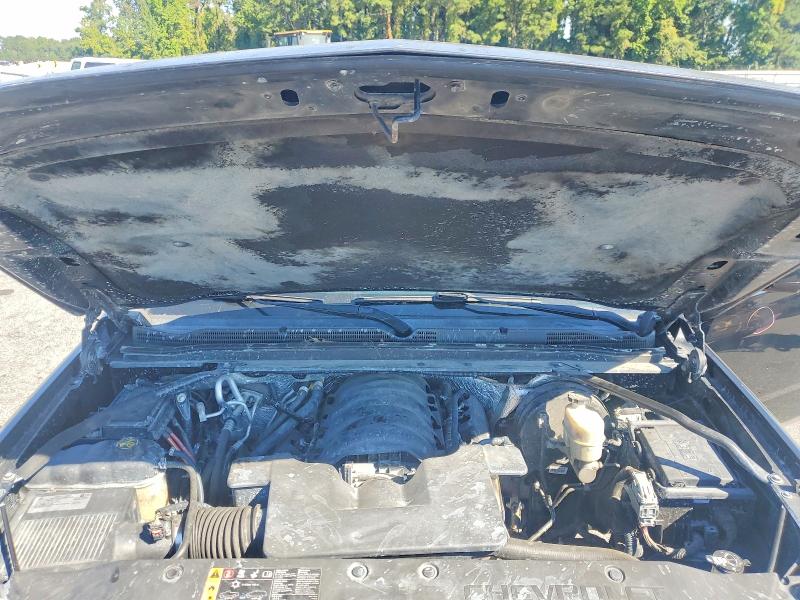 71076166 :رقم المزاد ، 1GNSKHKC1JR105711 vin ، 2018 Chevrolet Suburban مزاد بيع