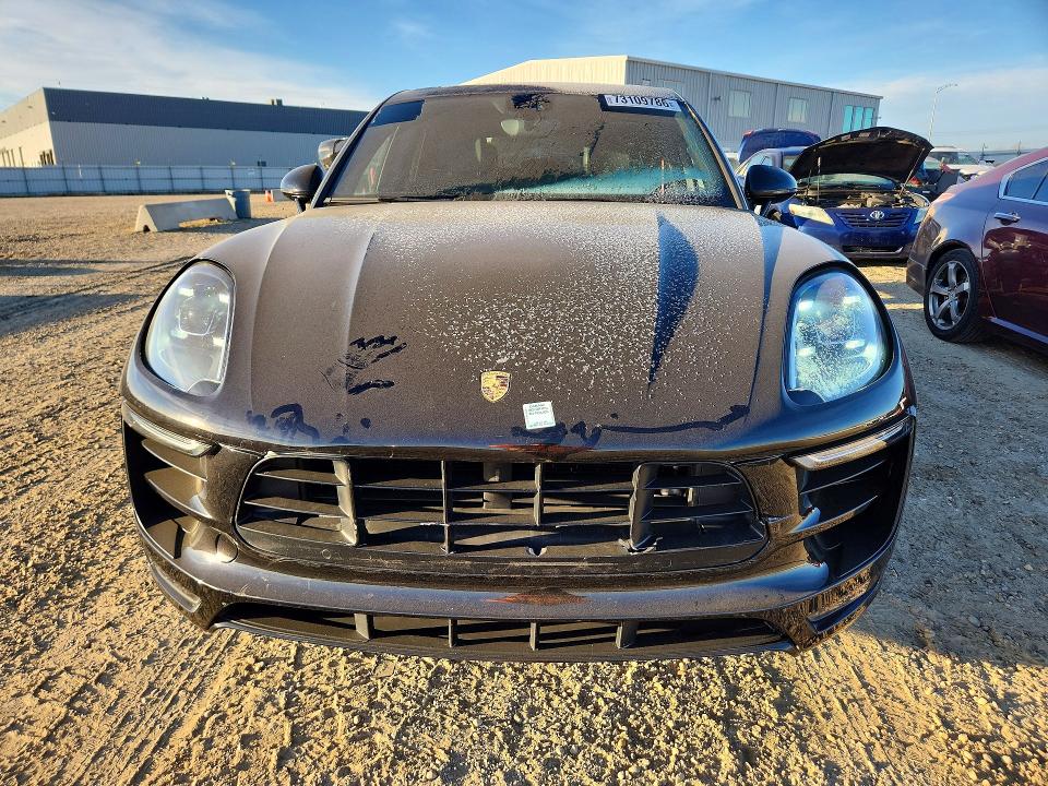2017 Porsche Macan მანქანა იყიდება აუქციონზე, vin: WP1AG2A51HLB50939, აუქციონის ნომერი: 73109786