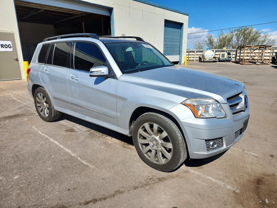 72889676 :رقم المزاد ، WDCGG8HB5BF606158 vin ، 2011 Mercedes-benz Glk مزاد بيع