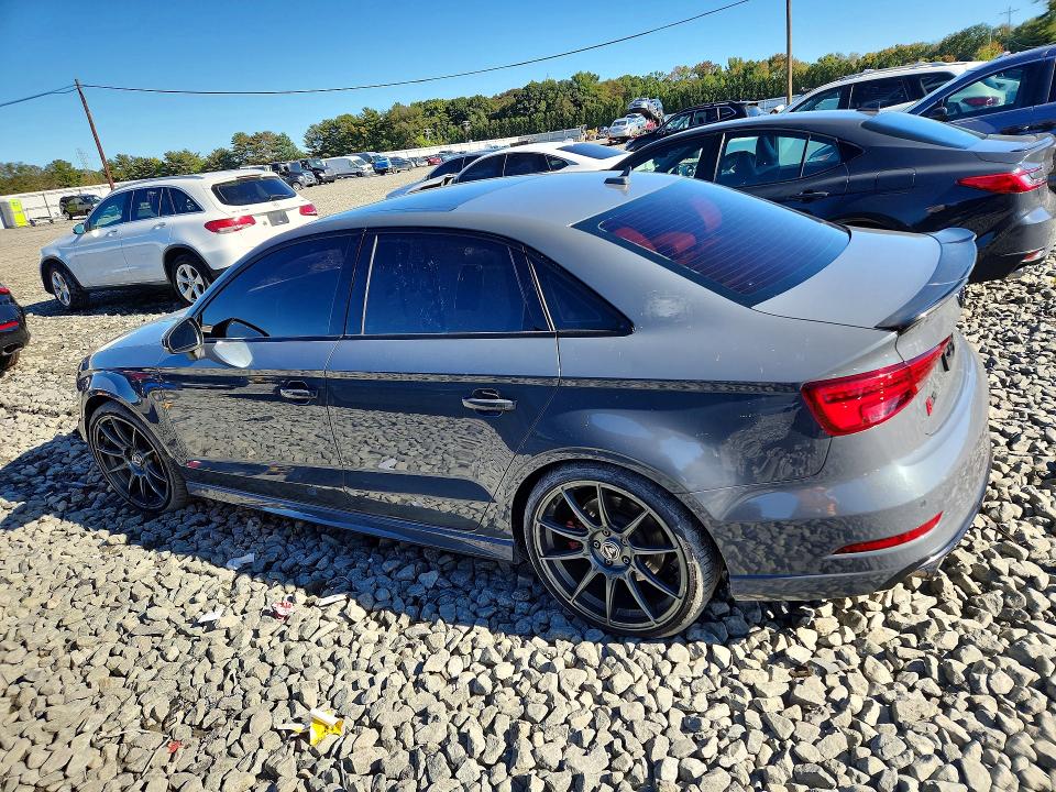 Продажа на аукционе авто 2017 Audi S3, vin: WAUB1GFF8H1032143, номер лота: 71764086