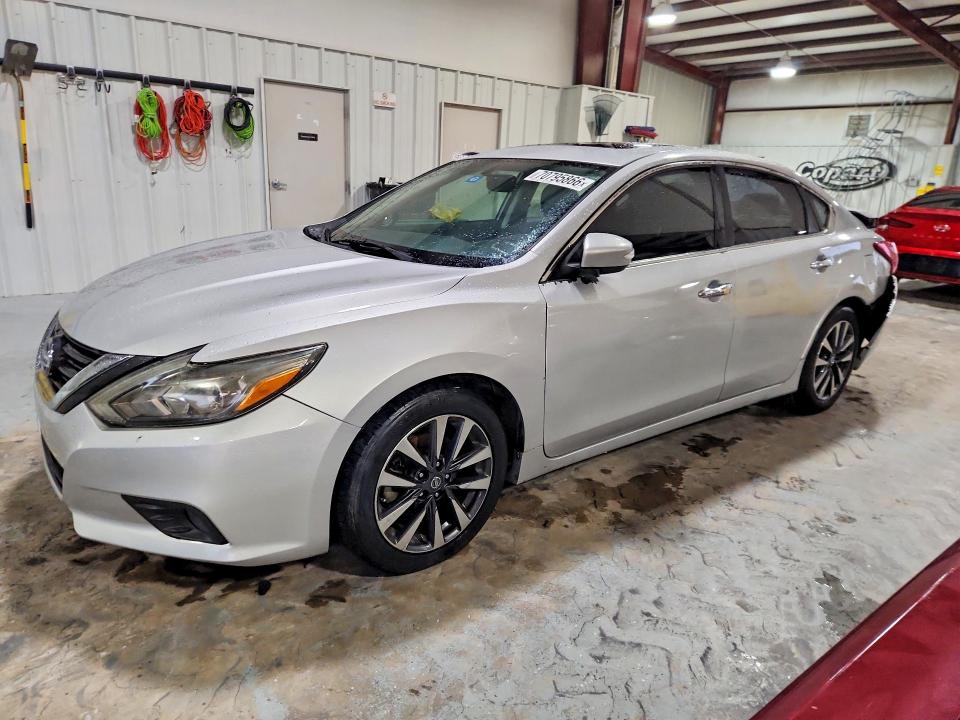 2016 Nissan Altima მანქანა იყიდება აუქციონზე, vin: 1N4AL3AP7GC214264, აუქციონის ნომერი: 70795866