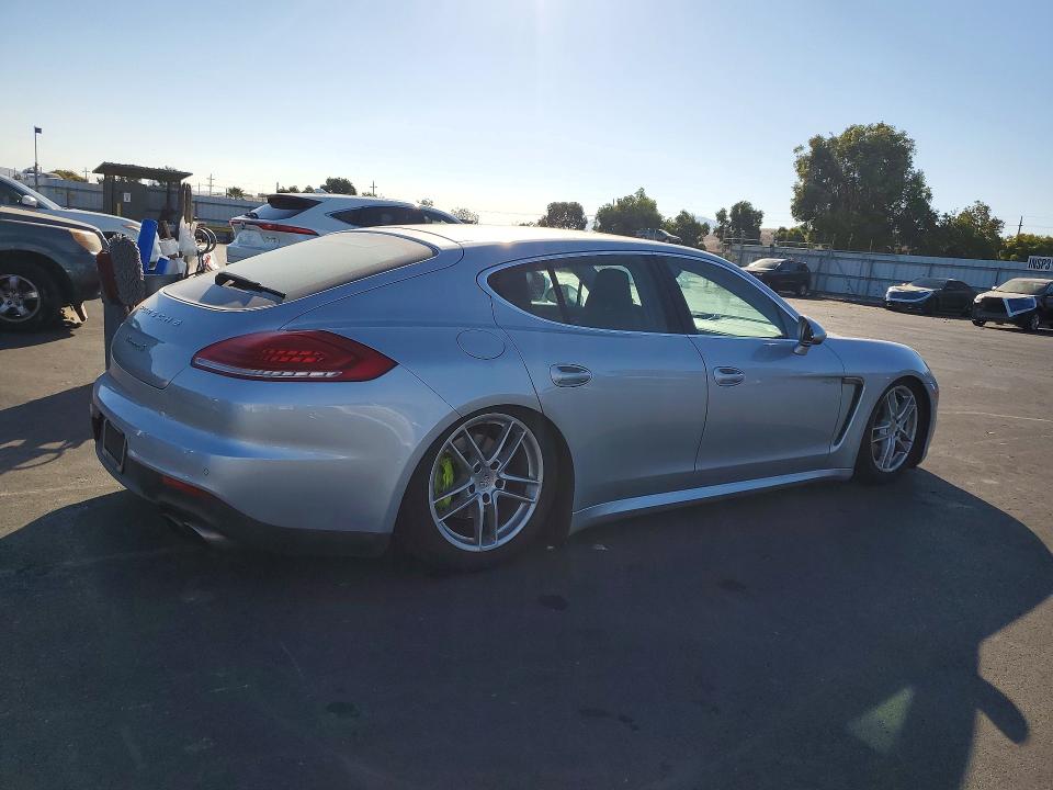 2014 Porsche Panamera მანქანა იყიდება აუქციონზე, vin: WP0AD2A70EL044926, აუქციონის ნომერი: 72314726