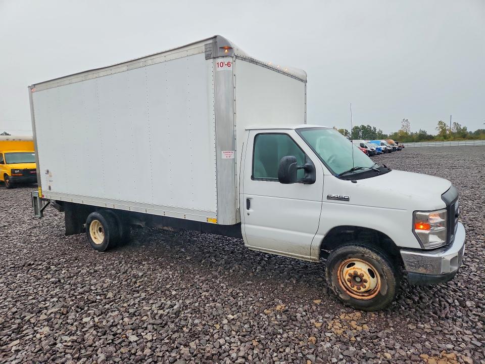 70750246 :رقم المزاد ، 1FDXE4FS5KDC02548 vin ، 2019 Ford Ecoline مزاد بيع