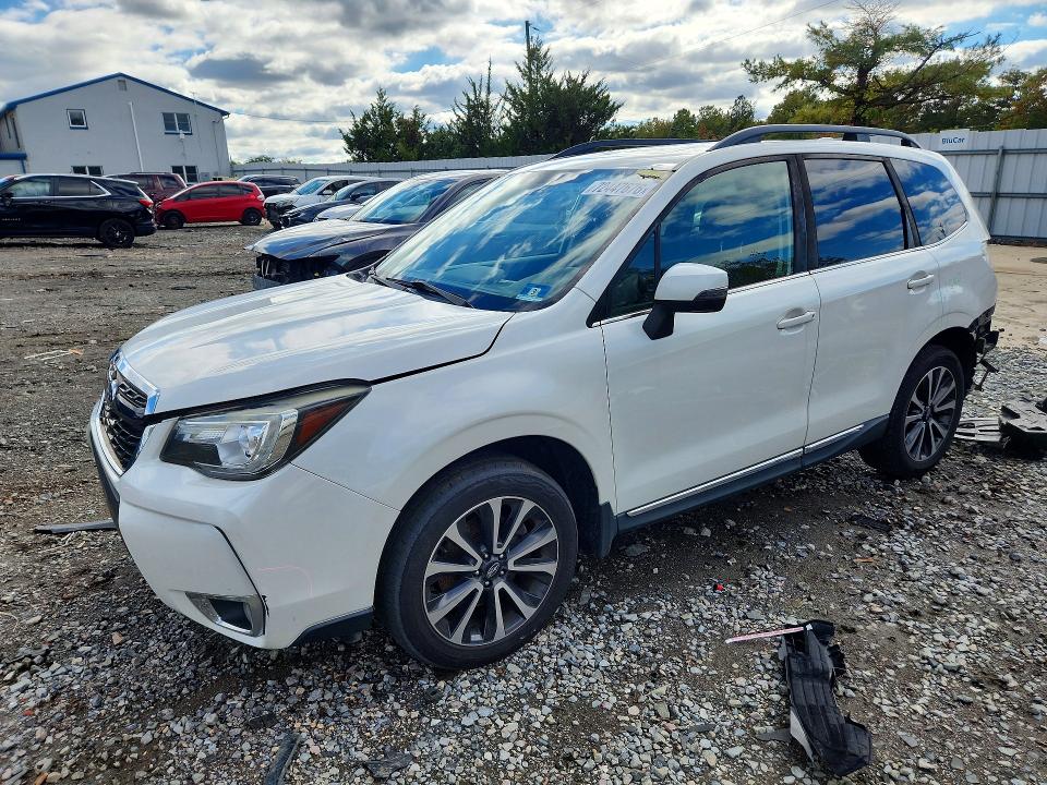 72447676 :رقم المزاد ، JF2SJGWC1JH490999 vin ، 2018 Subaru Forester مزاد بيع