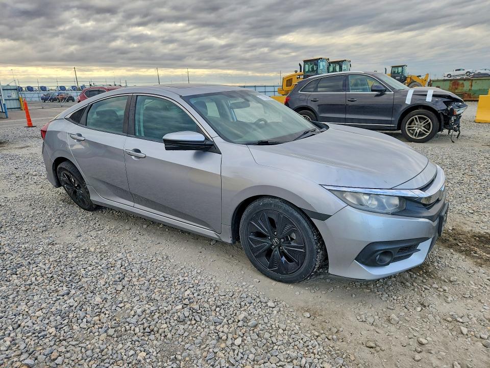2017 Honda Civic მანქანა იყიდება აუქციონზე, vin: 19XFC1F38HE205769, აუქციონის ნომერი: 71109596