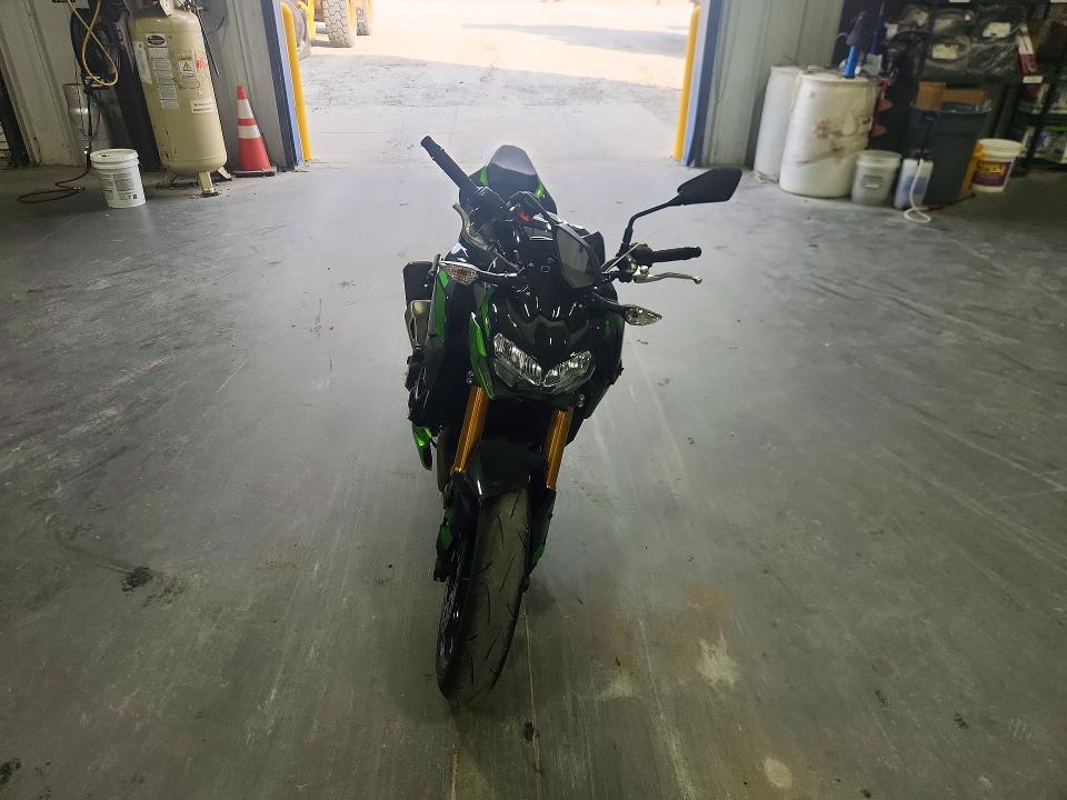2024 Kawasaki Zr900 მანქანა იყიდება აუქციონზე, vin: ML5ZRDM15RDA72354, აუქციონის ნომერი: 72319726