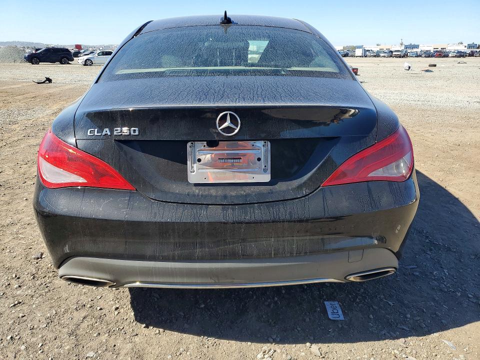 2018 Mercedes-benz Cla მანქანა იყიდება აუქციონზე, vin: WDDSJ4EBXJN673217, აუქციონის ნომერი: 71487016