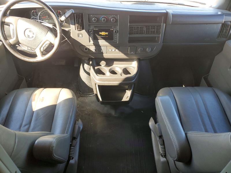 72610966 :رقم المزاد ، 1GCWGAFP9J1339898 vin ، 2018 Chevrolet Express G2500 مزاد بيع