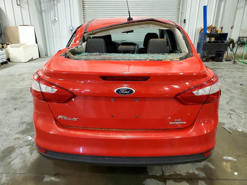 71310416 :رقم المزاد ، 1FADP3F23EL227461 vin ، 2014 Ford Focus مزاد بيع