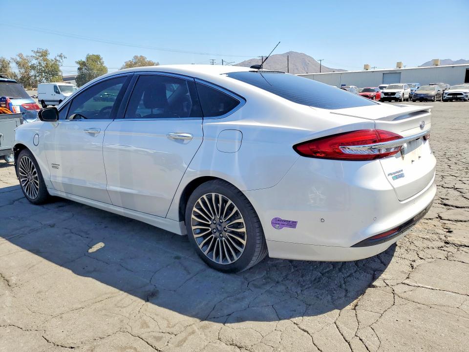 Продажа на аукционе авто 2017 Ford Fusion, vin: 3FA6P0SU6HR254013, номер лота: 70999526