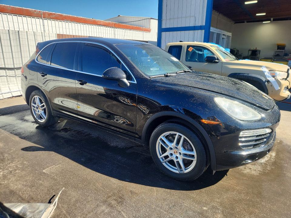 Продаж на аукціоні авто 2014 Porsche Cayenne, vin: WP1AA2A29ELA05814, номер лоту: 73324846