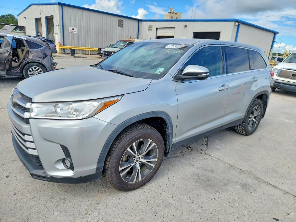 Продаж на аукціоні авто 2019 Toyota Highlander, vin: 5TDZZRFH1KS339462, номер лоту: 70796206