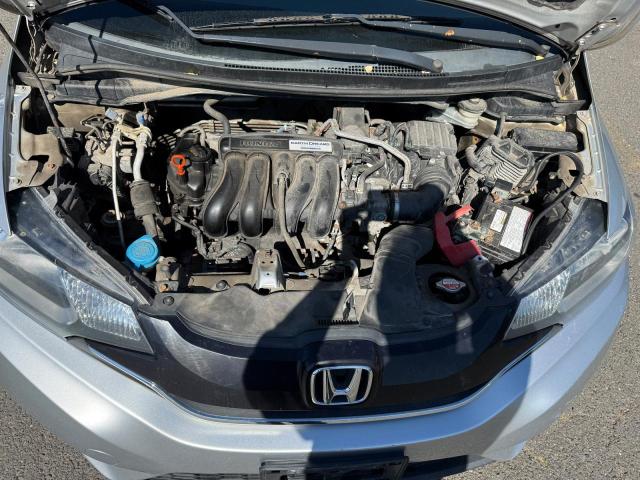 Продажа на аукционе авто 2015 Honda Fit, vin: 3HGGK5H81FM753754, номер лота: 72440246