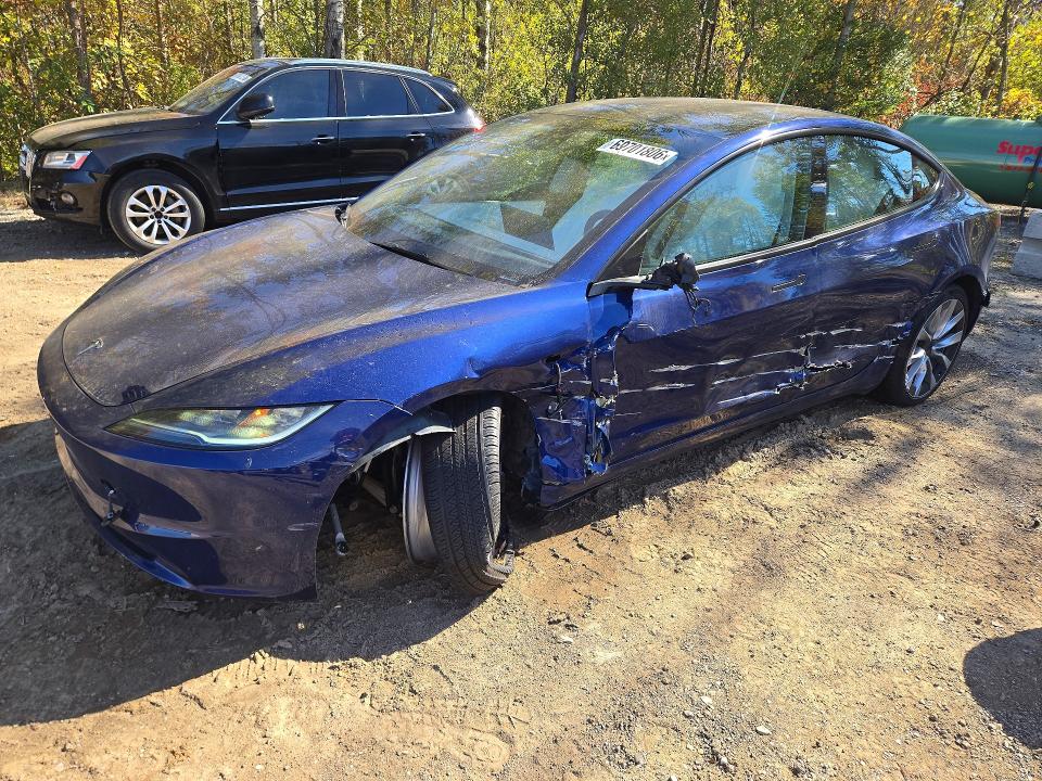 Продажа на аукционе авто 2024 Tesla Model 3, vin: LRW3E7EB8RC246210, номер лота: 69701806