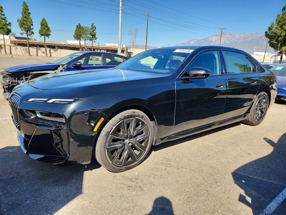 Aukcja sprzedaży 2025 Bmw 740, vin: WBA23EH02SCT34675, numer aukcji: 71243136