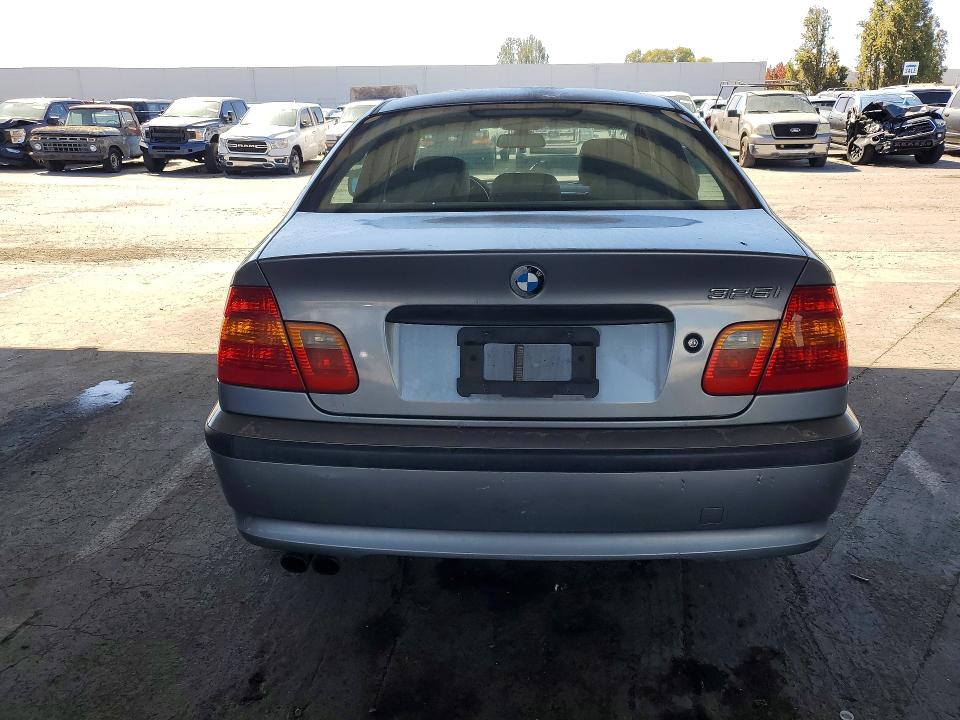 71596666 :رقم المزاد ، WBAAZ334X3KP81285 vin ، 2003 Bmw 325 مزاد بيع