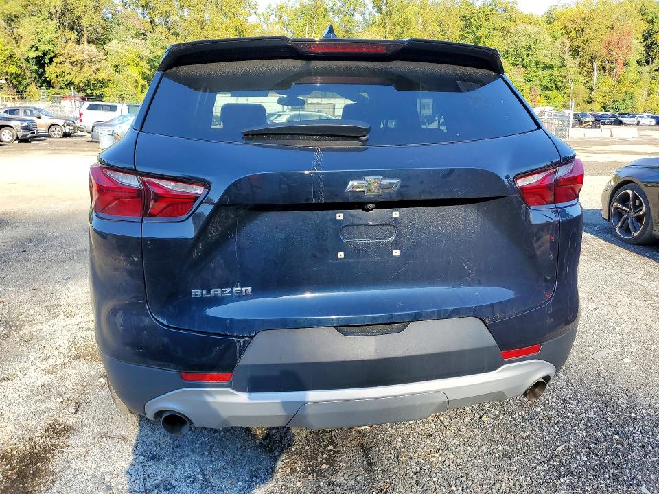 71671986 :رقم المزاد ، 3GNKBBRA2MS540465 vin ، 2021 Chevrolet Blazer مزاد بيع
