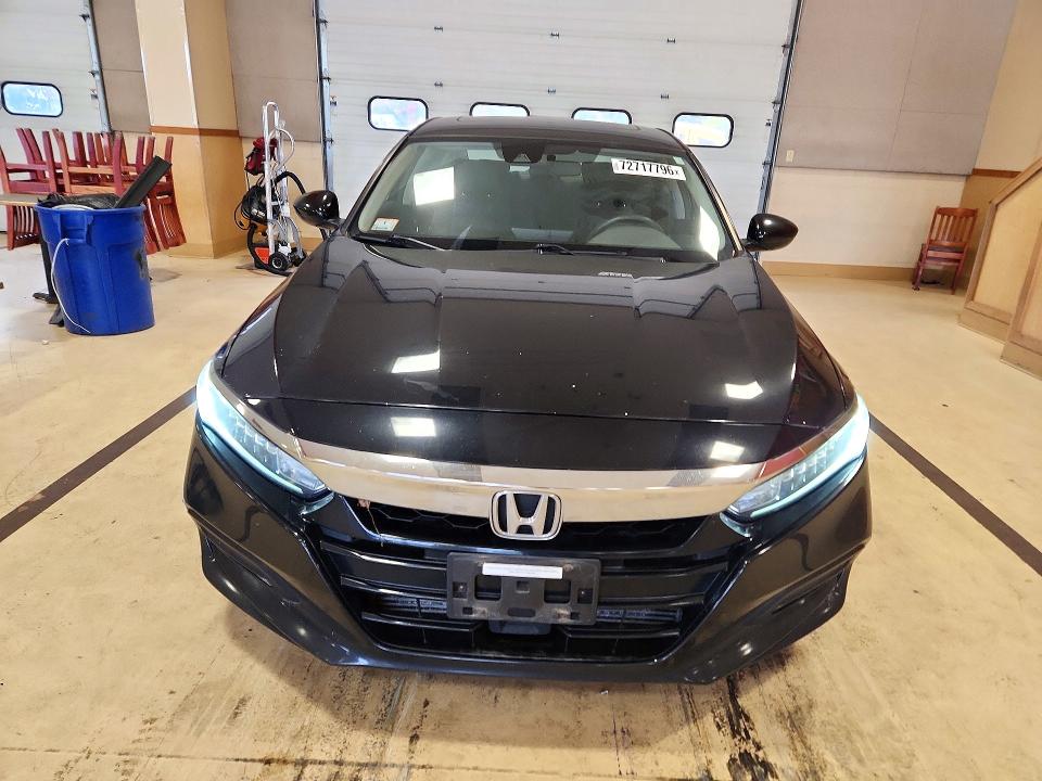 Aukcja sprzedaży 2018 Honda Accord, vin: 1HGCV1F41JA054788, numer aukcji: 72717796