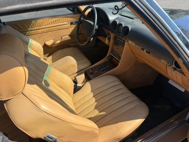 72637426 :رقم المزاد ، WDB3A4806JA087076 vin ، 1988 Mercedes-benz 560sl مزاد بيع
