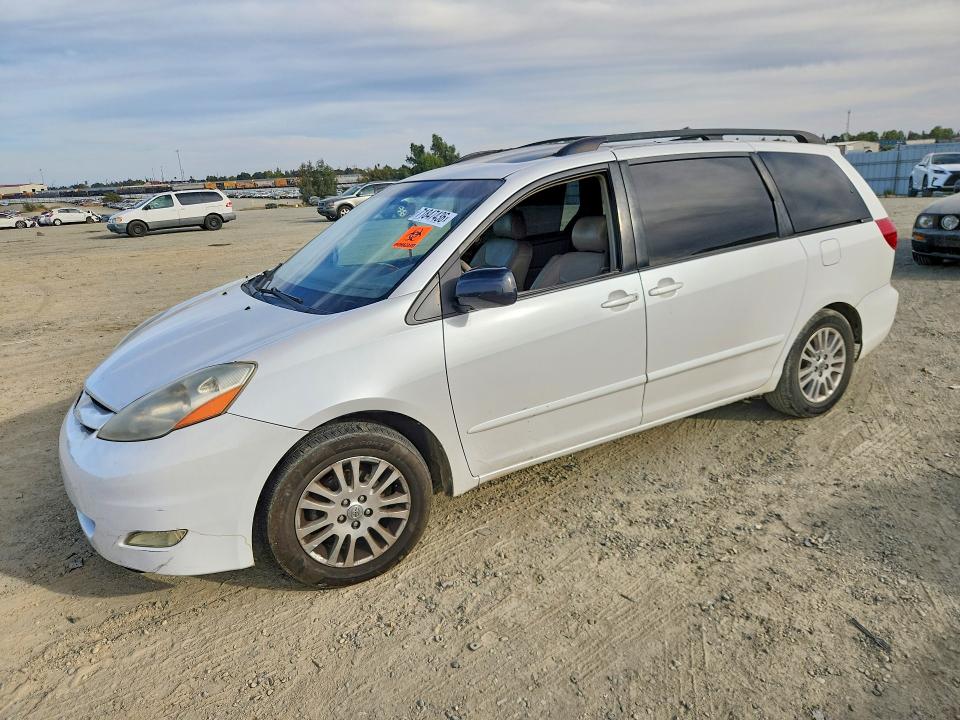 71847436 :رقم المزاد ، 5TDZK22C57S039128 vin ، 2007 Toyota Sienna مزاد بيع