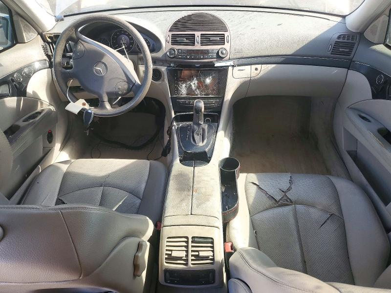 2003 Mercedes-benz E მანქანა იყიდება აუქციონზე, vin: WDBUF65J03A046736, აუქციონის ნომერი: 71748276