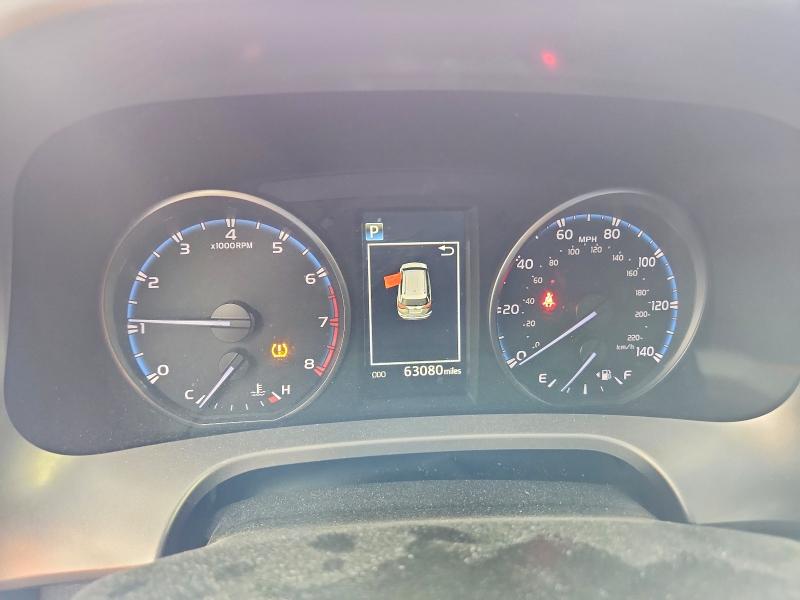 2018 Toyota Rav4 მანქანა იყიდება აუქციონზე, vin: JTMZFREV1JJ188943, აუქციონის ნომერი: 71805376