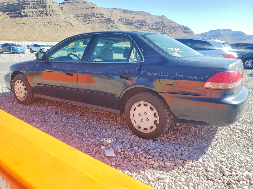 71273206 :رقم المزاد ، 1HGCG66551A063199 vin ، 2001 Honda Accord مزاد بيع