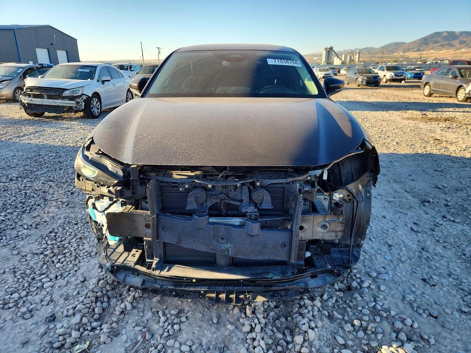 71038766 :رقم المزاد ، 3MVDMBAMXRM632872 vin ، 2024 Mazda Cx-30 مزاد بيع