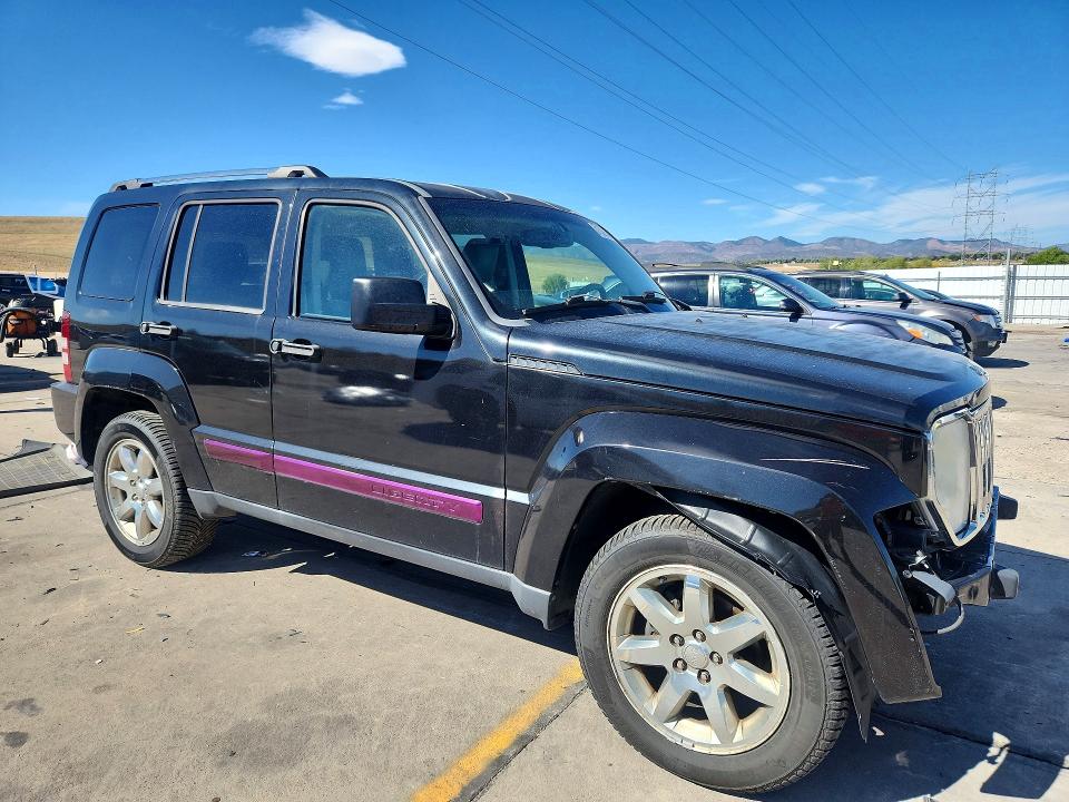 2008 Jeep Liberty მანქანა იყიდება აუქციონზე, vin: 1J8GN58K38W288147, აუქციონის ნომერი: 71029366