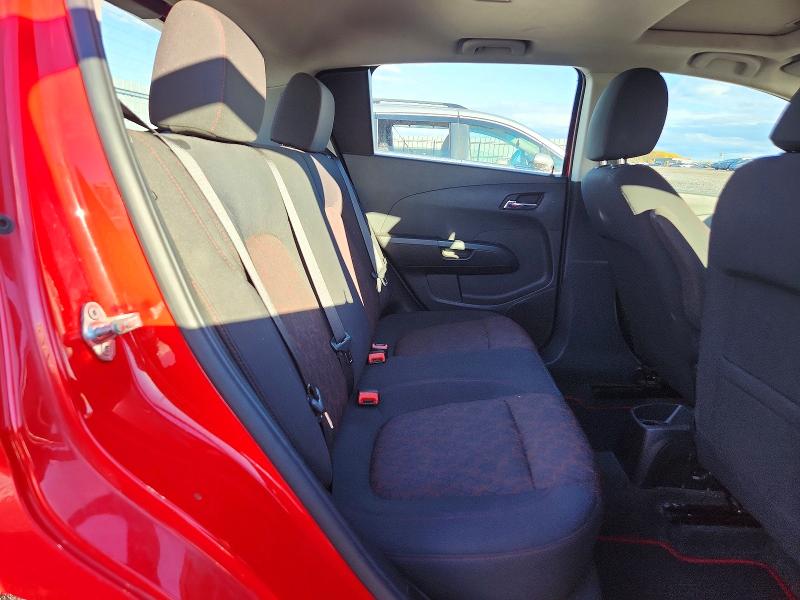 72499106 :رقم المزاد ، 1G1JD6SB1H4163179 vin ، 2017 Chevrolet Sonic مزاد بيع