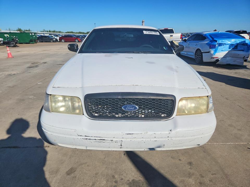 Продажа на аукционе авто 2011 Ford Crown Victoria, vin: 2FABP7BV1BX110412, номер лота: 71242106