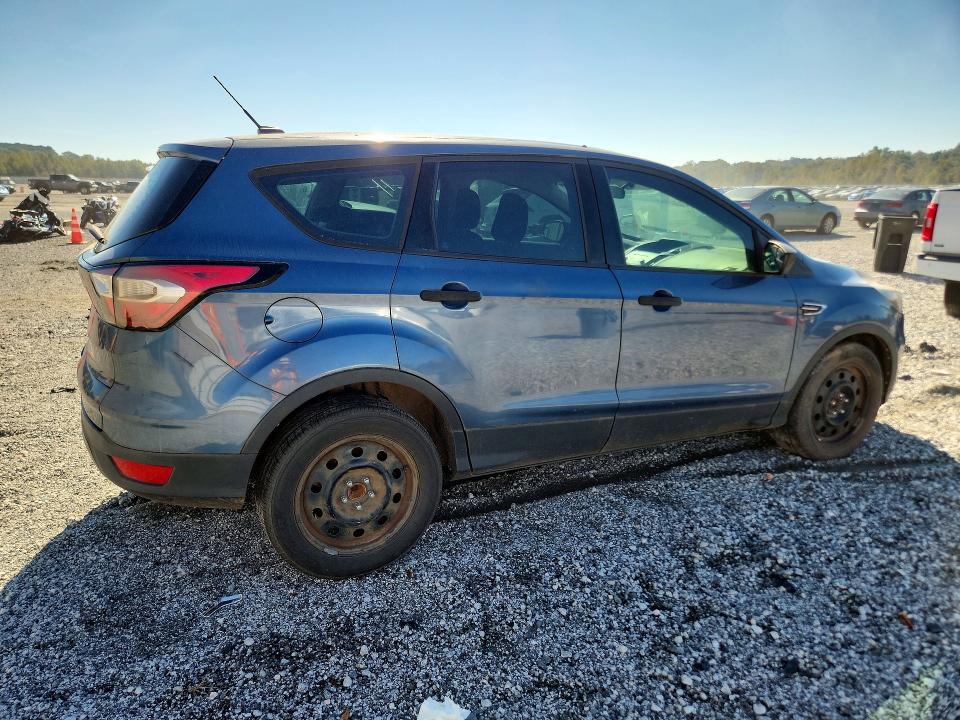 Продажа на аукционе авто 2018 Ford Escape, vin: 1FMCU0F73JUB79355, номер лота: 73165486
