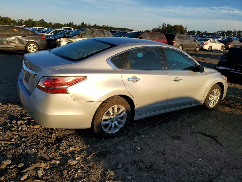 Продаж на аукціоні авто 2015 Nissan Altima, vin: 1N4AL3AP0FC262297, номер лоту: 71404746