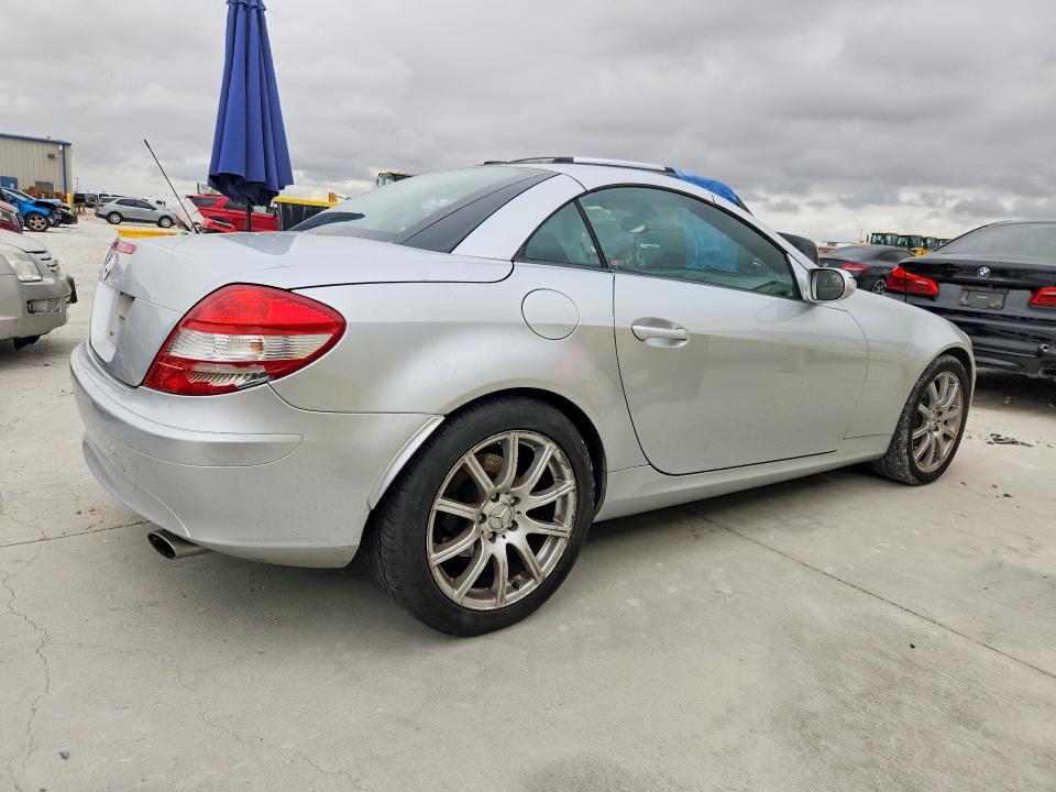 Aukcja sprzedaży 2006 Mercedes-benz Slk, vin: WDBWK56F16F112811, numer aukcji: 71075976