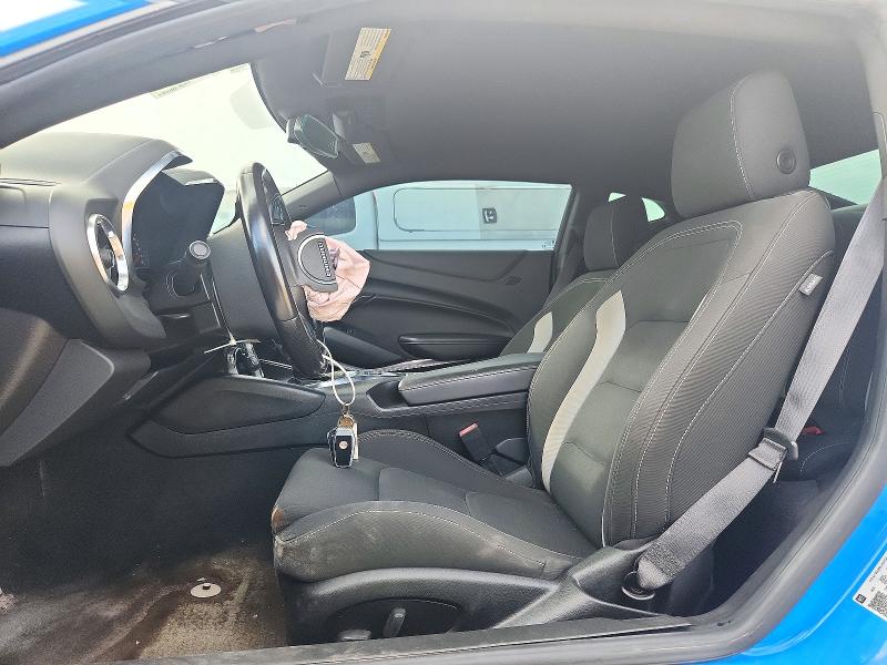72196736 :رقم المزاد ، 1G1FF1R75N0134579 vin ، 2022 Chevrolet Camaro مزاد بيع