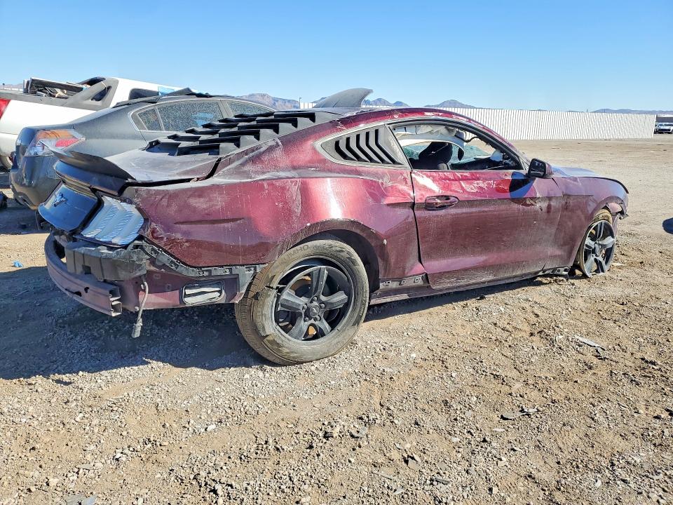 62904426 :رقم المزاد ، 1FA6P8TH8J5185074 vin ، 2018 Ford Mustang مزاد بيع
