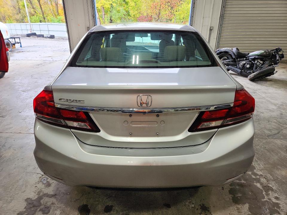 2013 Honda Civic მანქანა იყიდება აუქციონზე, vin: 19XFB2F89DE276171, აუქციონის ნომერი: 72587566