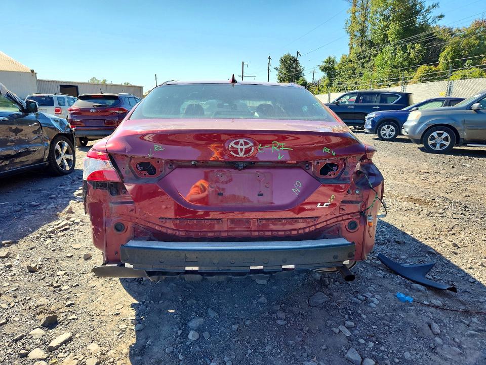 Auction sale of the 2019 Toyota Camry, vin: 4T1B11HK1KU825666, lot number: 71438356