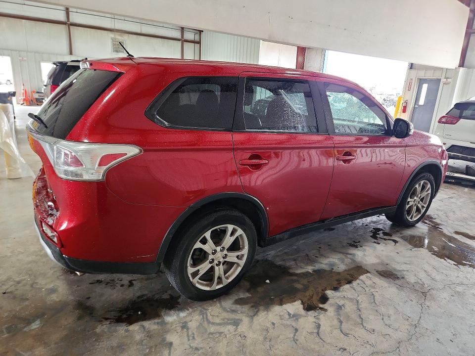 69526076 :رقم المزاد ، JA4AD3A34FZ001282 vin ، 2015 Mitsubishi Outlander مزاد بيع