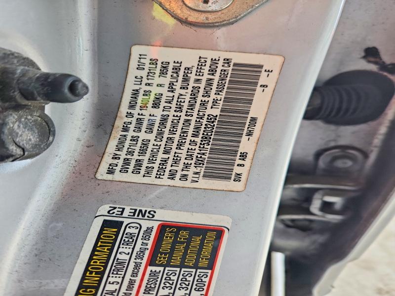 70918546 :رقم المزاد ، 19XFA1F53BE032452 vin ، 2011 Honda Civic مزاد بيع