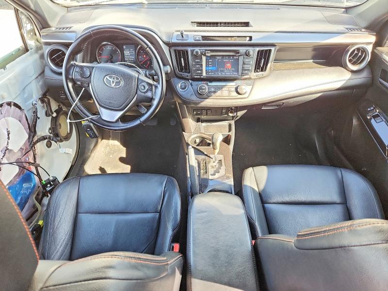 Продажа на аукционе авто 2016 Toyota Rav4, vin: JTMJFREV6GJ052023, номер лота: 70671166