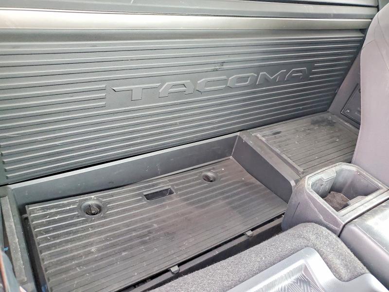 71617186 :رقم المزاد ، 3TYJDAKN7RT005556 vin ، 2024 Toyota Tacoma مزاد بيع