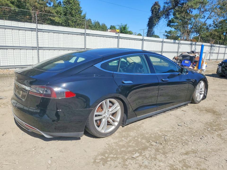 Aukcja sprzedaży 2013 Tesla Model S, vin: 5YJSA1CG9DFP06802, numer aukcji: 69628266