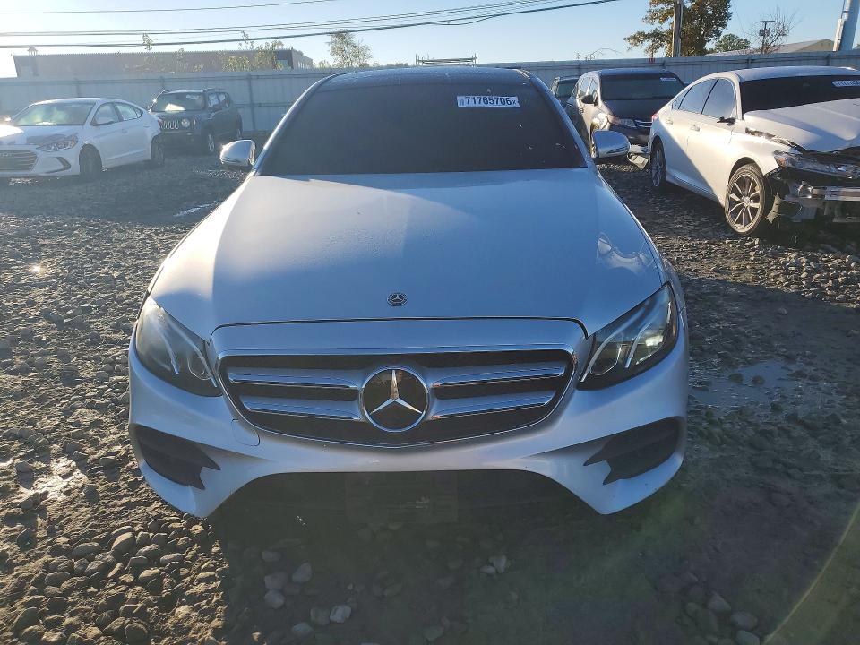 Продажа на аукционе авто 2020 Mercedes-benz E, vin: W1KZF8EB0LA829833, номер лота: 71765706