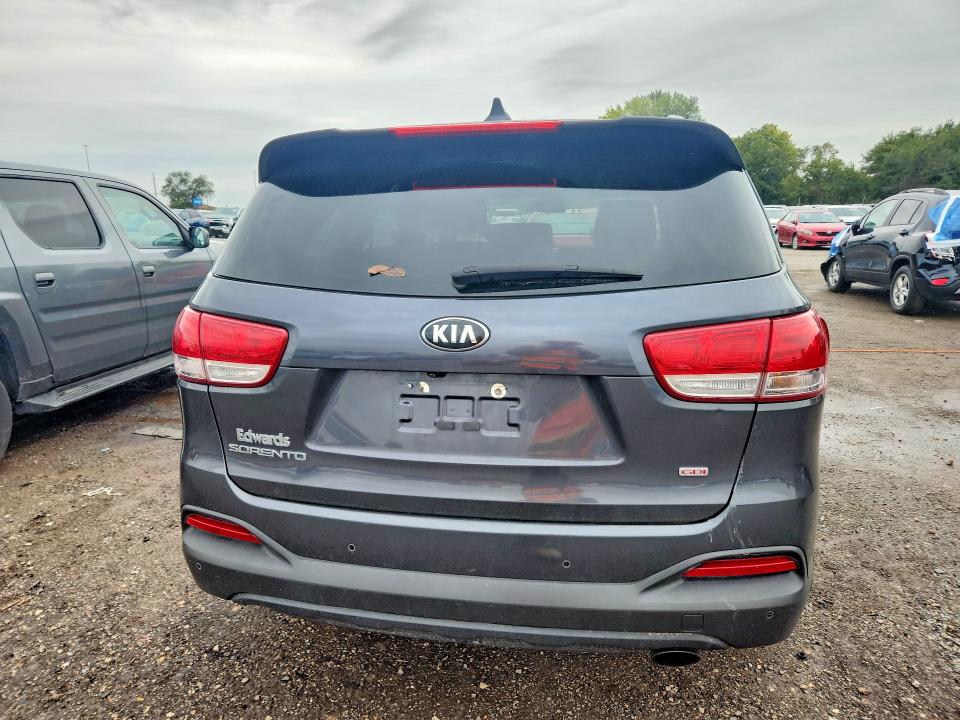 2017 Kia Sorento მანქანა იყიდება აუქციონზე, vin: 5XYPG4A34HG192796, აუქციონის ნომერი: 71396836